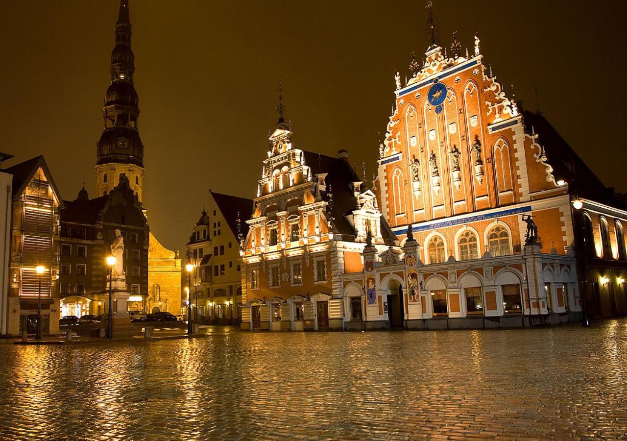 Appartamento Kungu 25 Oldtown & Free Parking Riga Esterno foto