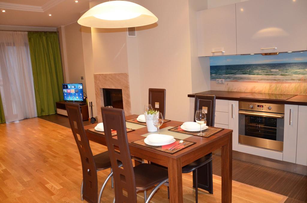 Appartamento Kungu 25 Oldtown & Free Parking Riga Esterno foto
